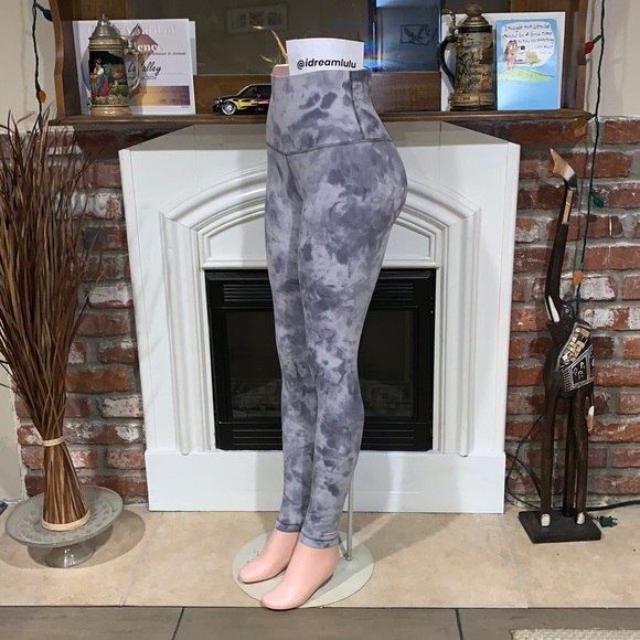 🌿Lululemon Align SHR Pant 28” Diamond Dye - Picture 6 of 8